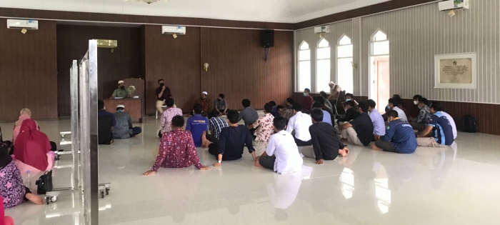 Pengajian Offline Perdana Setelah Virtual Panjang