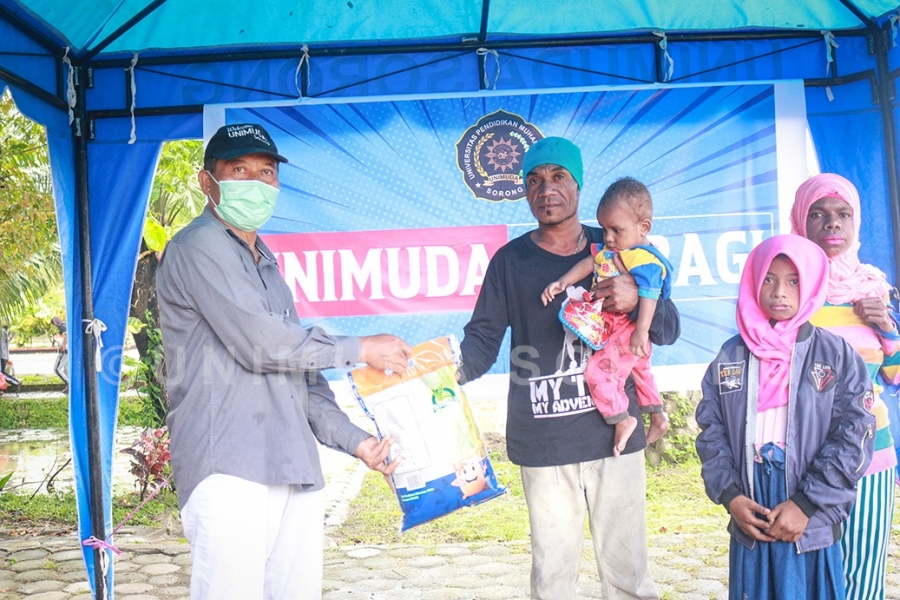 UNIMUDA Sorong Berbagi di Tengah Pandemi Covid-19