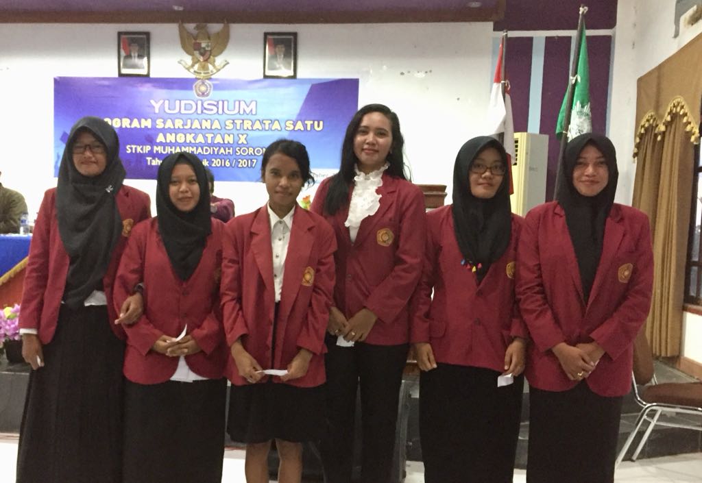 6 Mahasiswa Berwajah “sumringah” saat Diyudisium